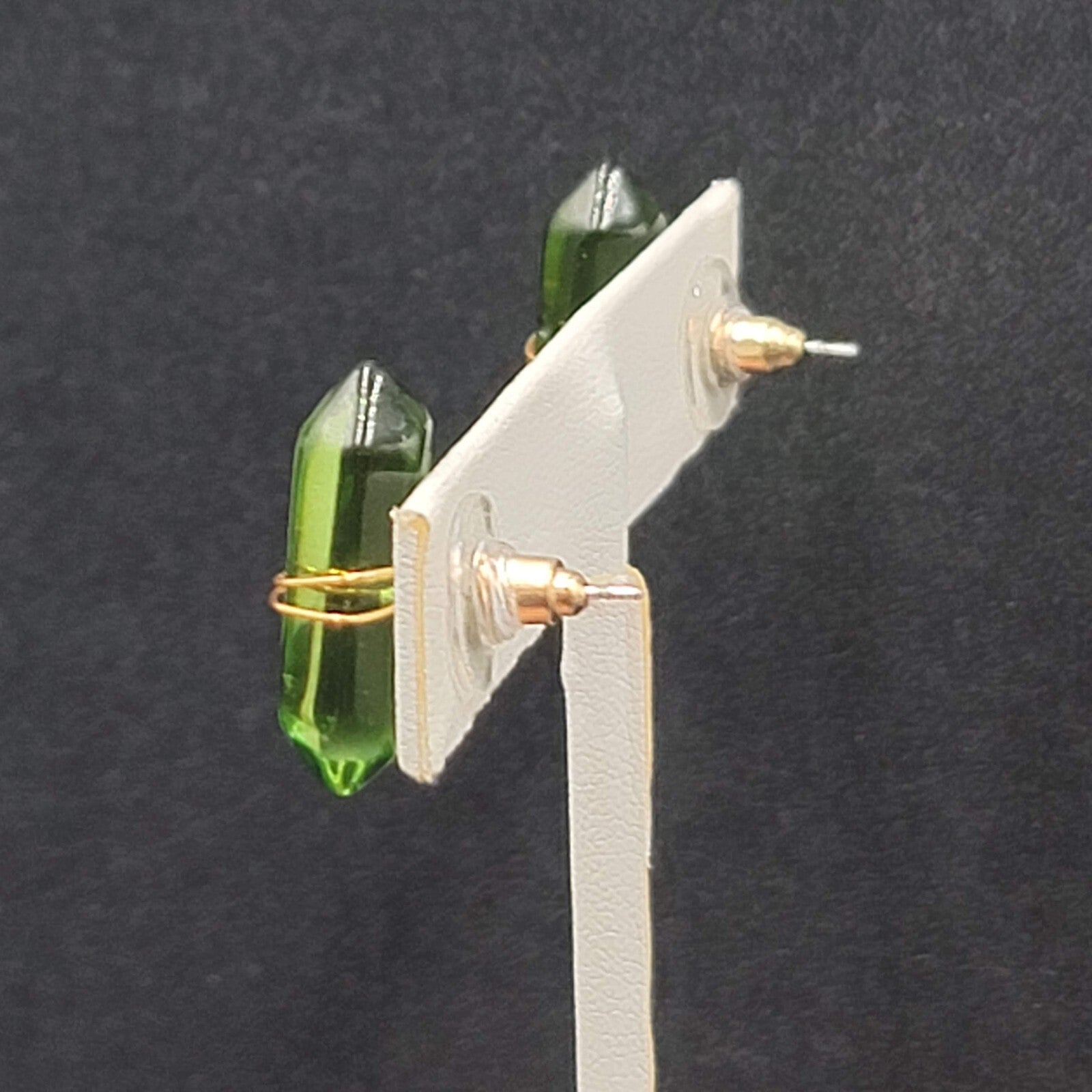 Pierced Earrings Green Resin Gold tone Wrapped Bar 7/8"