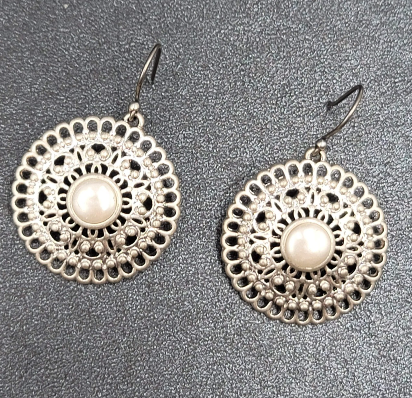 Pierced Earrings Silver tone Faux Pearl Open Work Medallion Dangle 1"