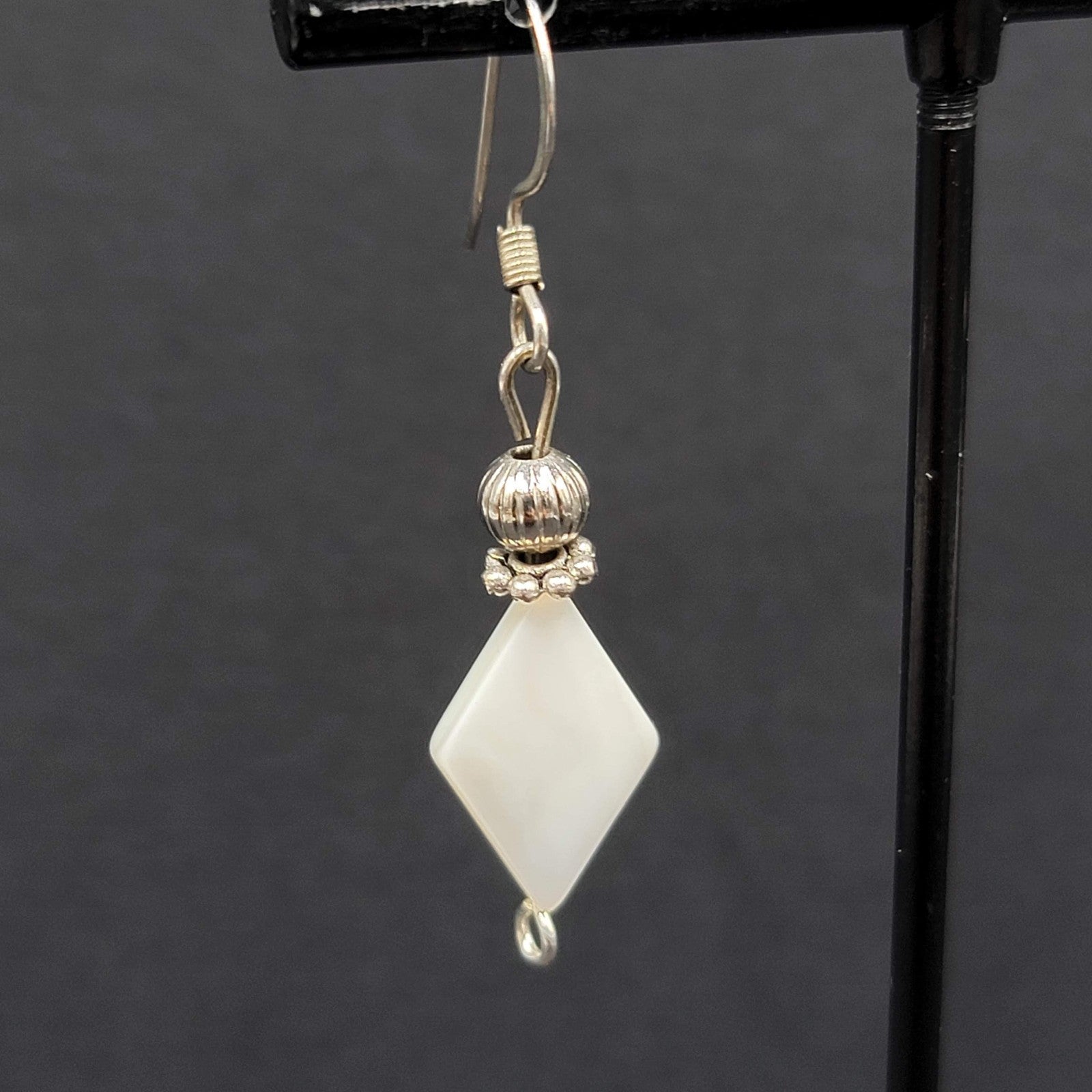 Mother of Pearl Pierced Earrings Diamond Shape Bead Silver tone Dangle  1 1/8"