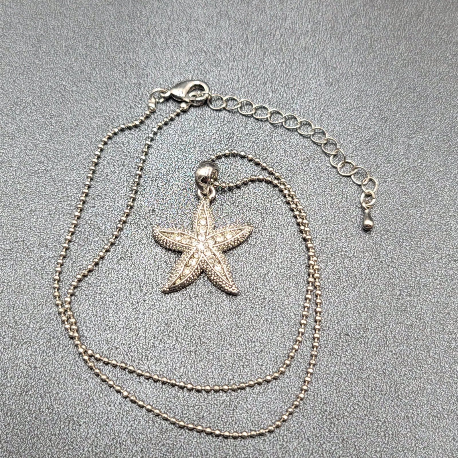 Starfish Necklace Silver tone Crystal Rhinestone Ball Chain 16"-18"