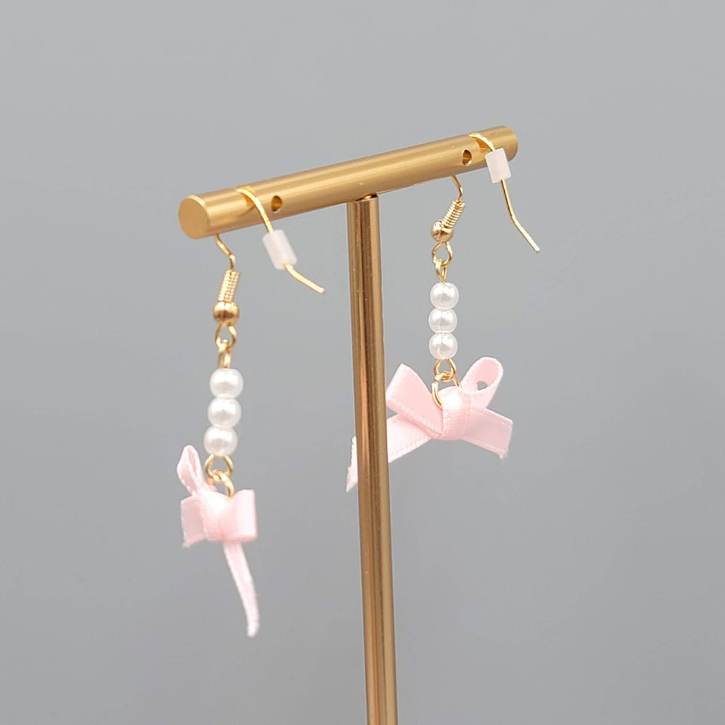 Pink Bow Faux Pearl Pierced Earrings Dangle Gold Tone Cute 1.25"