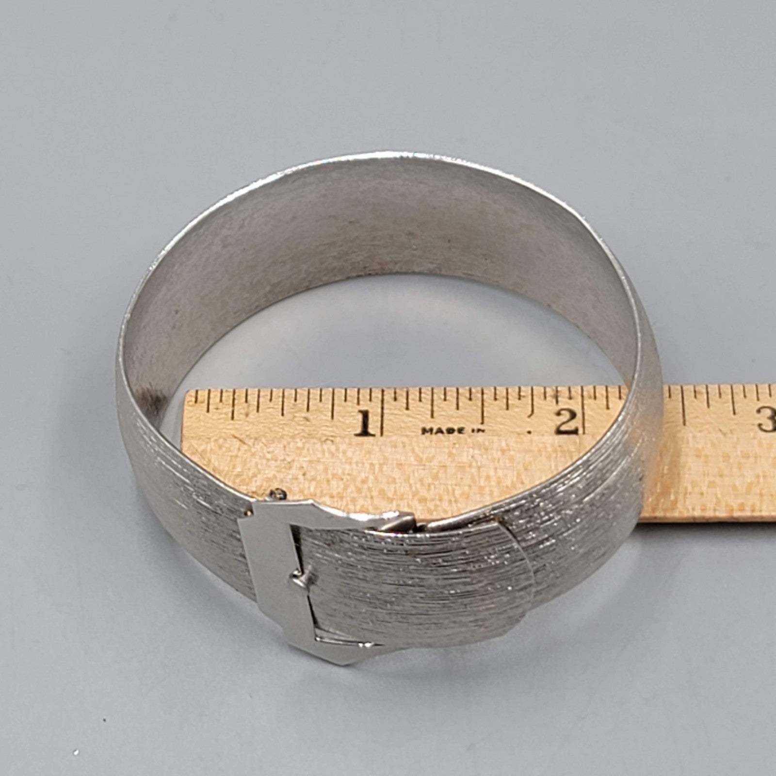 Vintage Buckle Bangle Bracelet Textured Silver tone 7 in