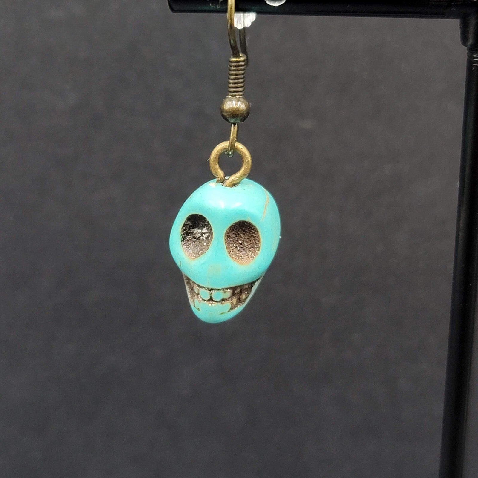 Skull Pierced Earrings Blue Howlite Stone Bead Dangle 3/4"