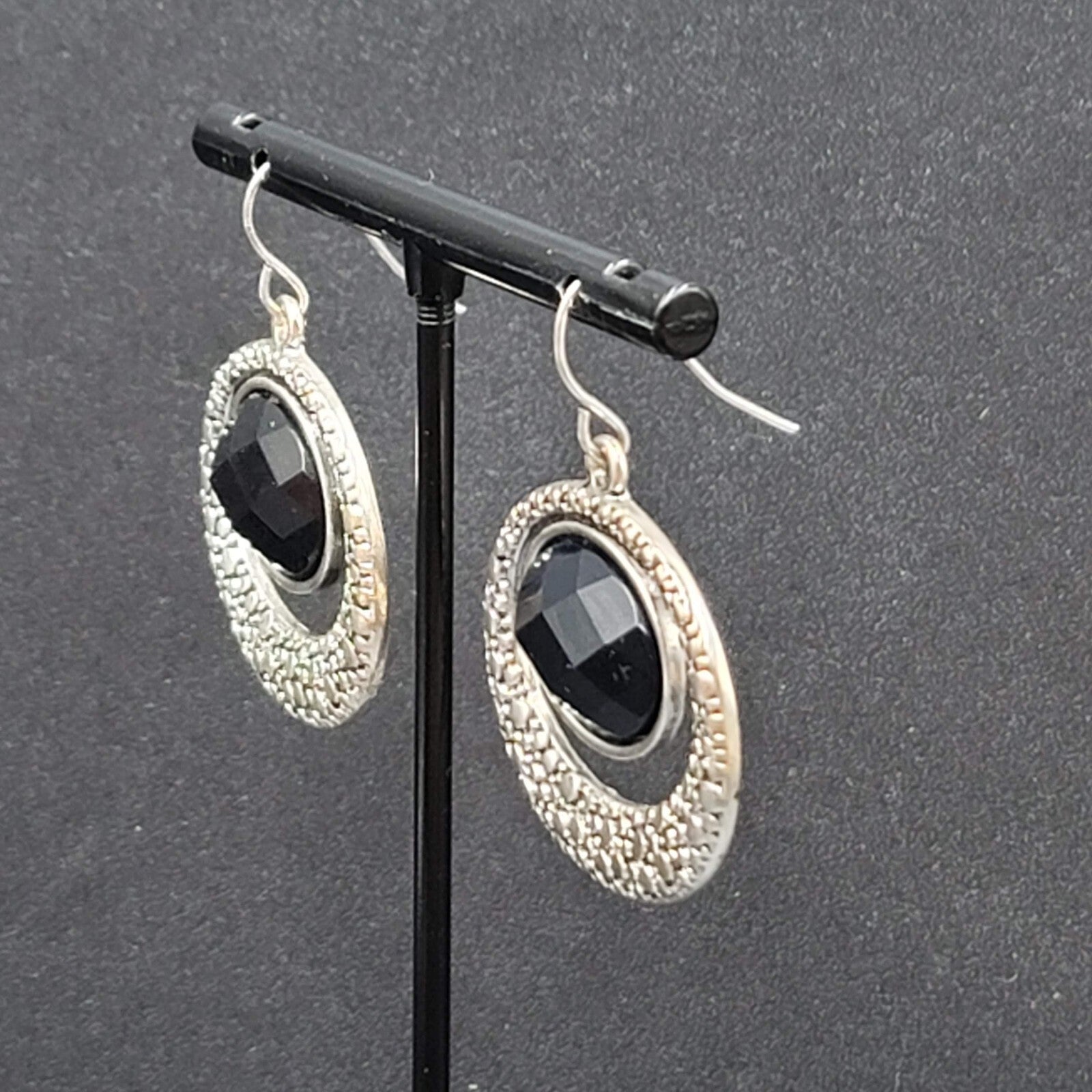 Pierced Earrings Silver tone Black Center Oval Dangle 1.25"
