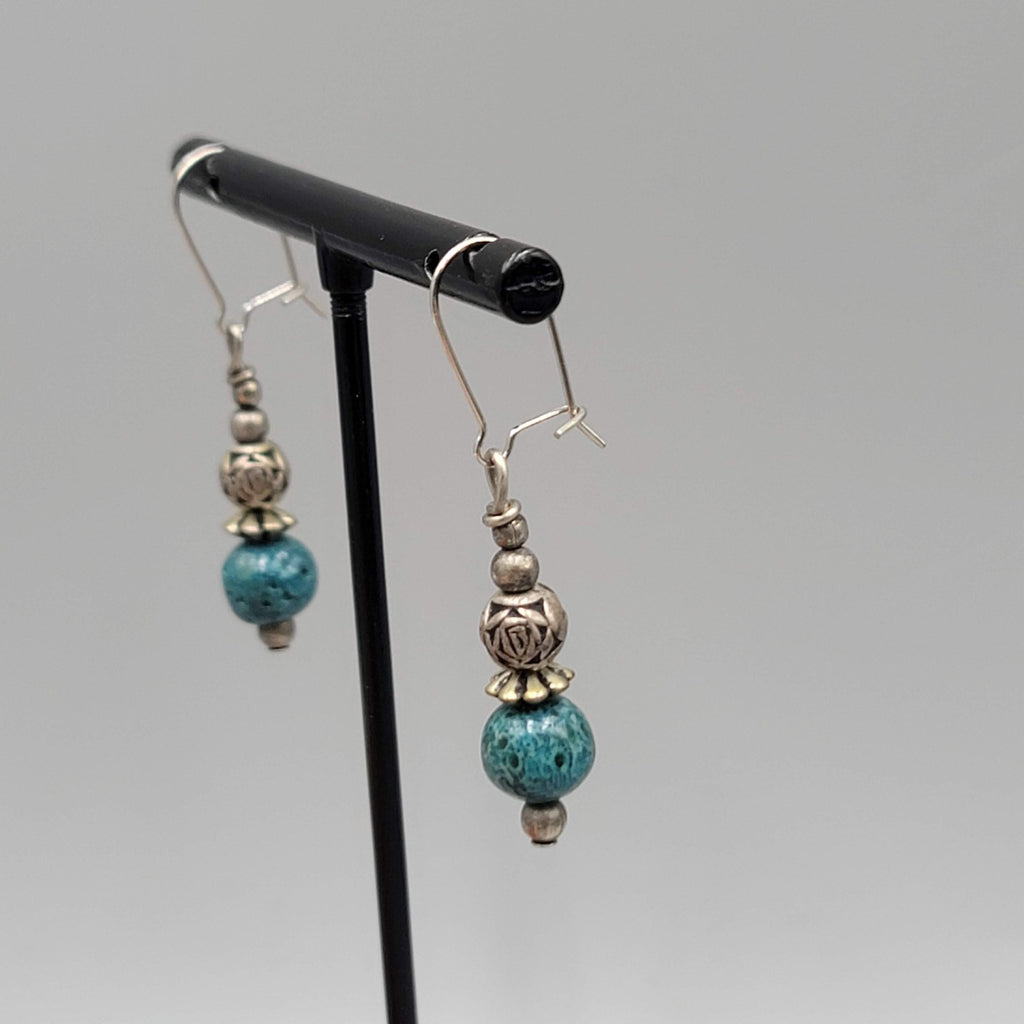 Vintage Blue Bead Pierced Earrings Silver tone Dangle 7/8"