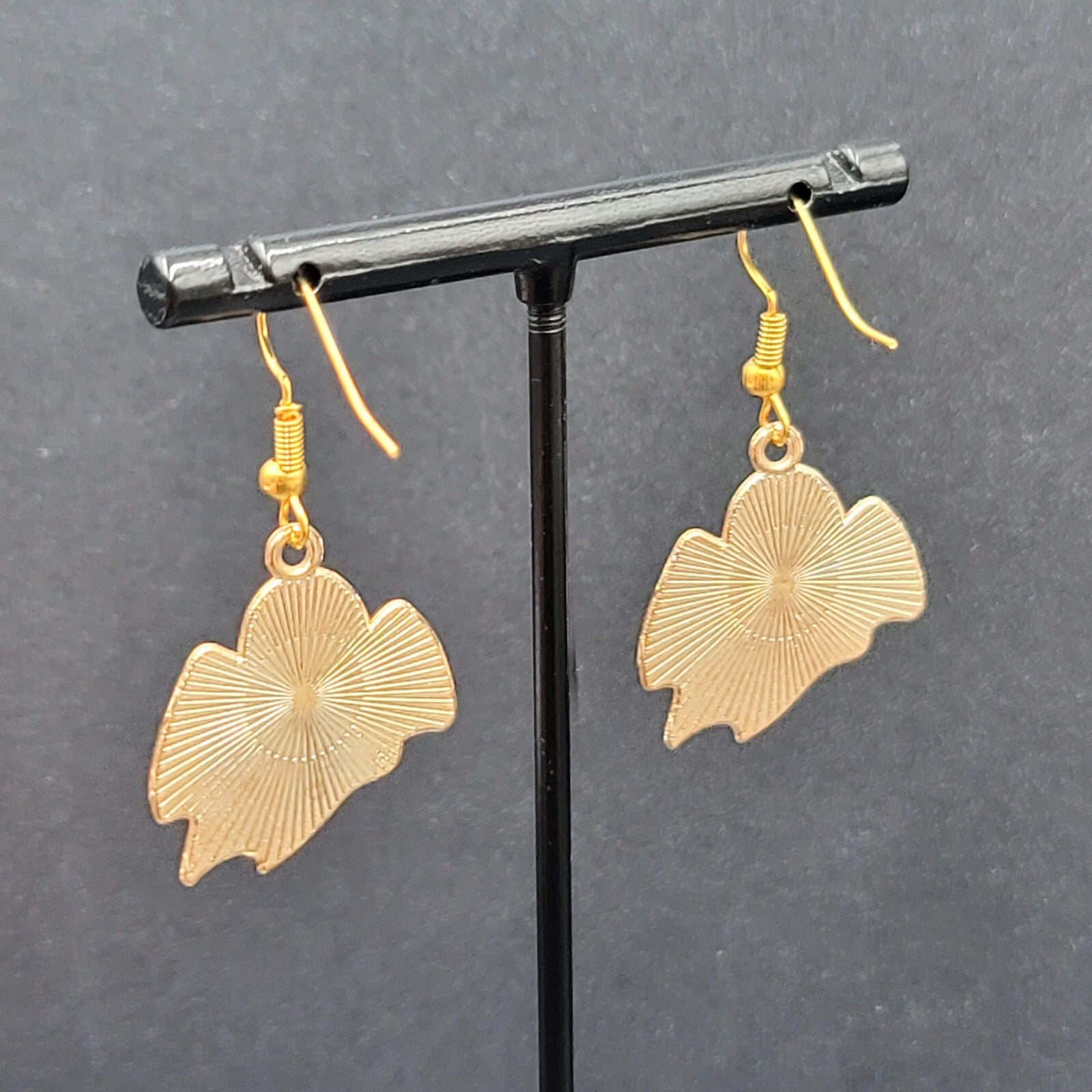 New Black Ghost Halloween Pierced Earrings Gold tone Enamel Dangle 1"