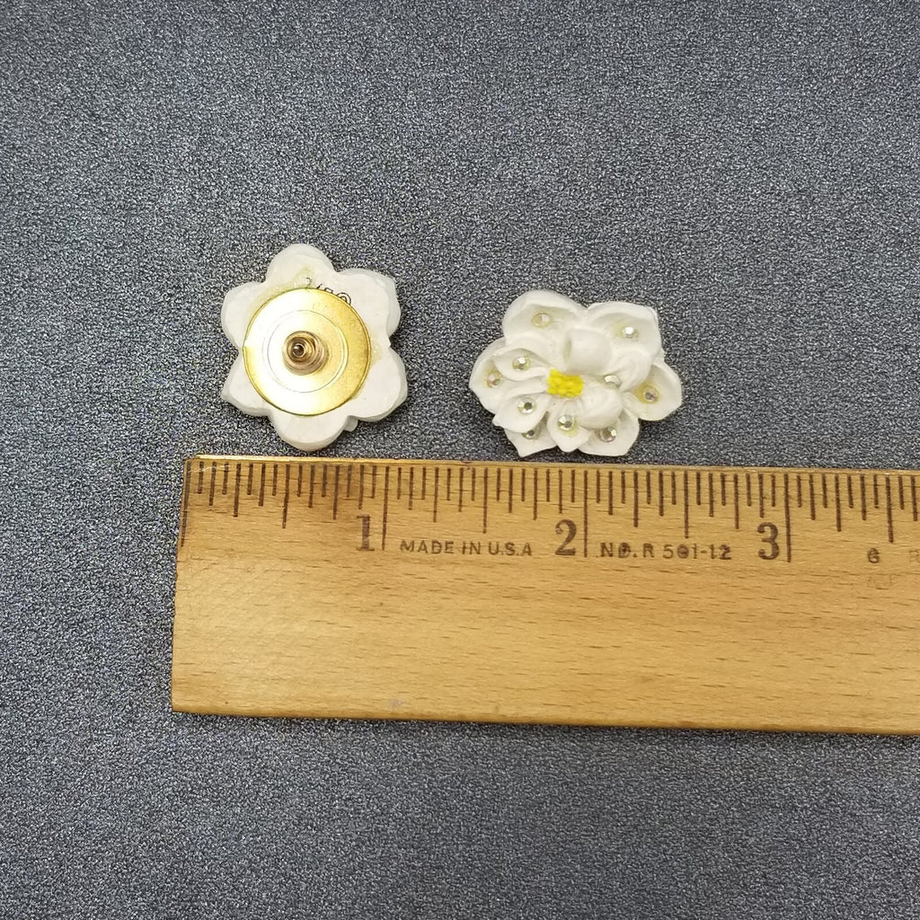 Pierced Earrings White Resin Flower Crystal Accent Stud 1"