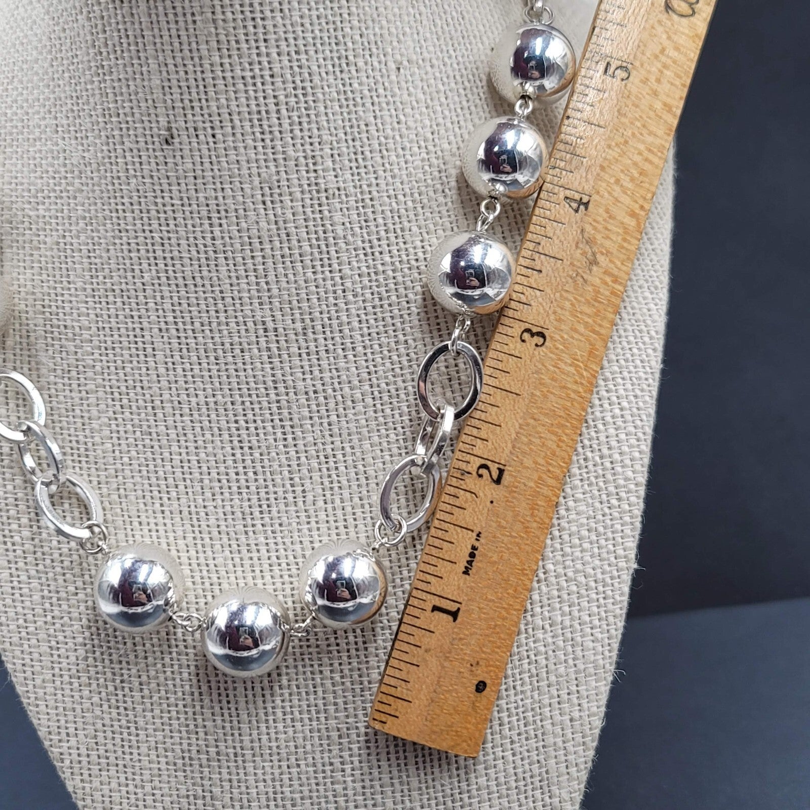 Necklace Silver tone Ball and Link Chain Statement Large Bead 18"-21"