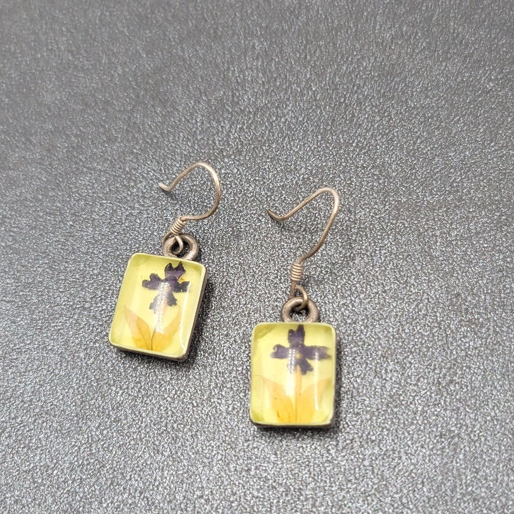 Pierced Earrings Sterling Silver Real Flower in Resin Dangle 5/8"