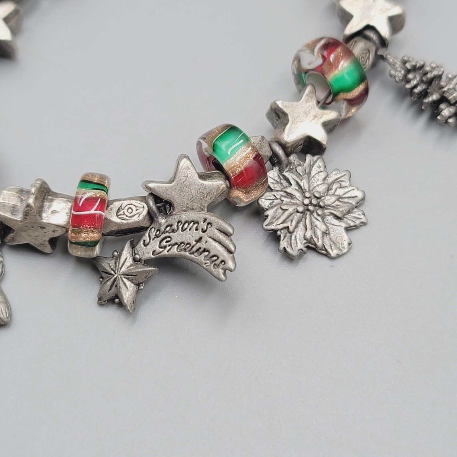 Christmas Charm Bracelet Gray Metal Toggle Closure Red Green Glass Beads 6.5"