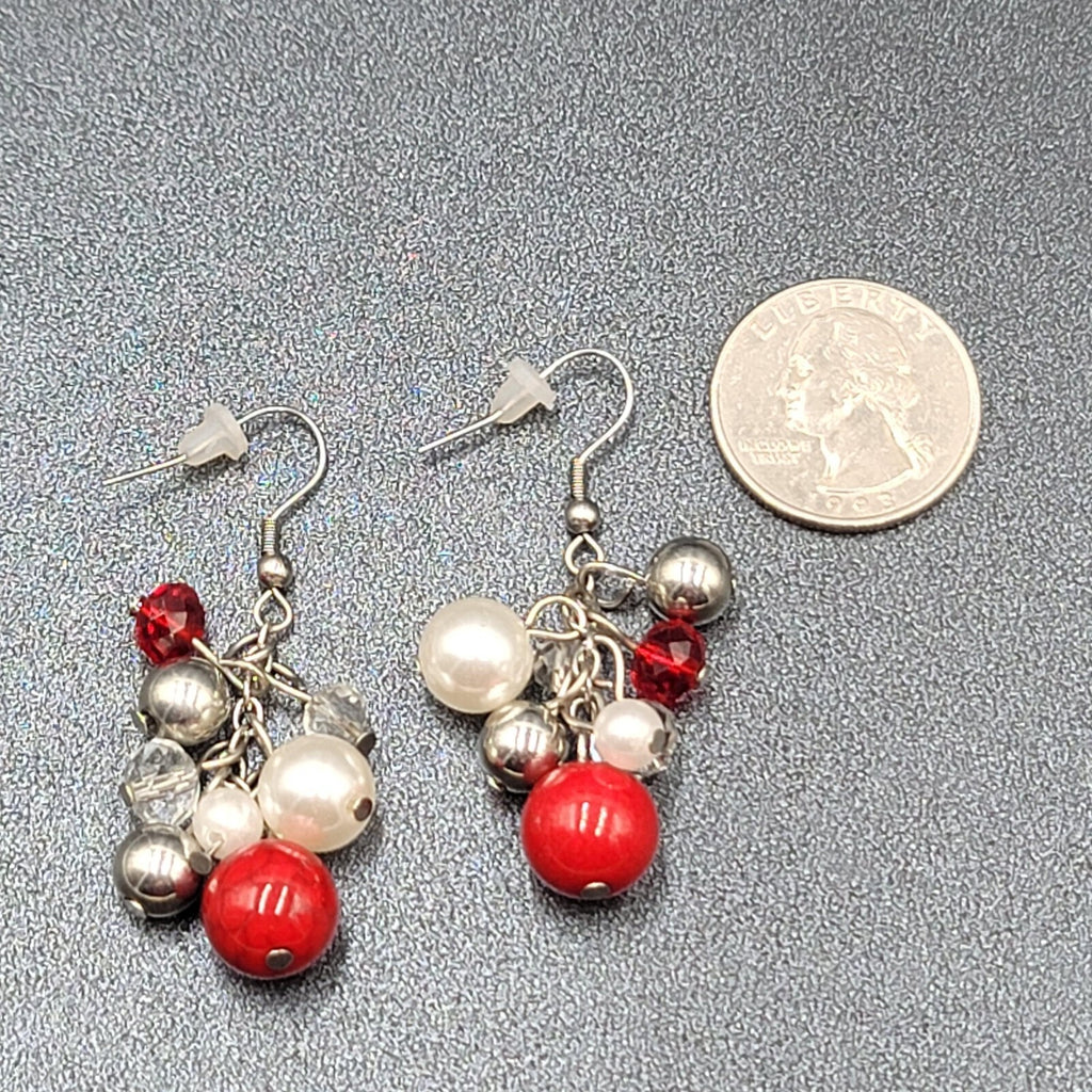 Pierced Earrings Silver tone Red White Cluster Bead Dangle 1.5"