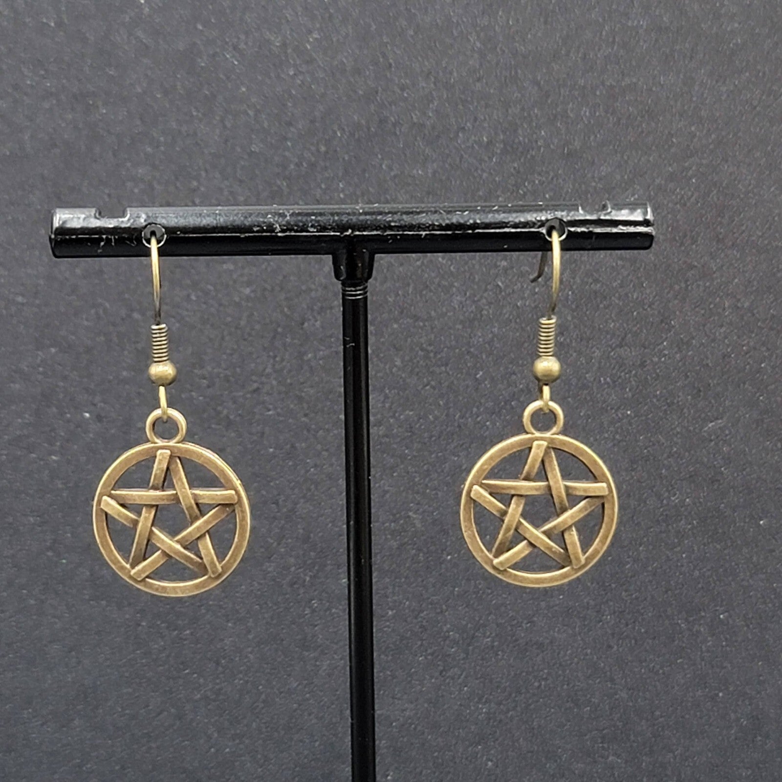 Pierced Earrings Bronze tone Round Pentacle Pentagram Dangle 3/4"