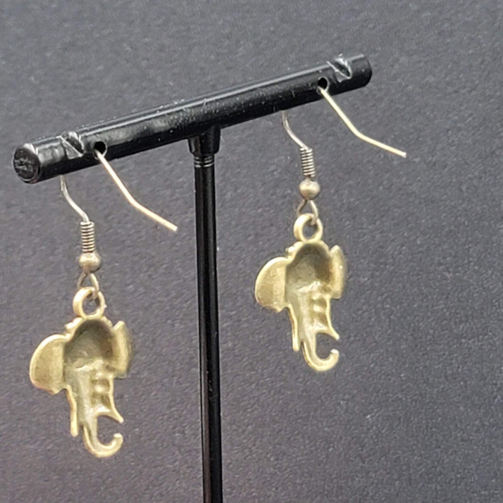 New ELEPHANT Head Pierced Earrings Bronze tone Dangle 7/8"