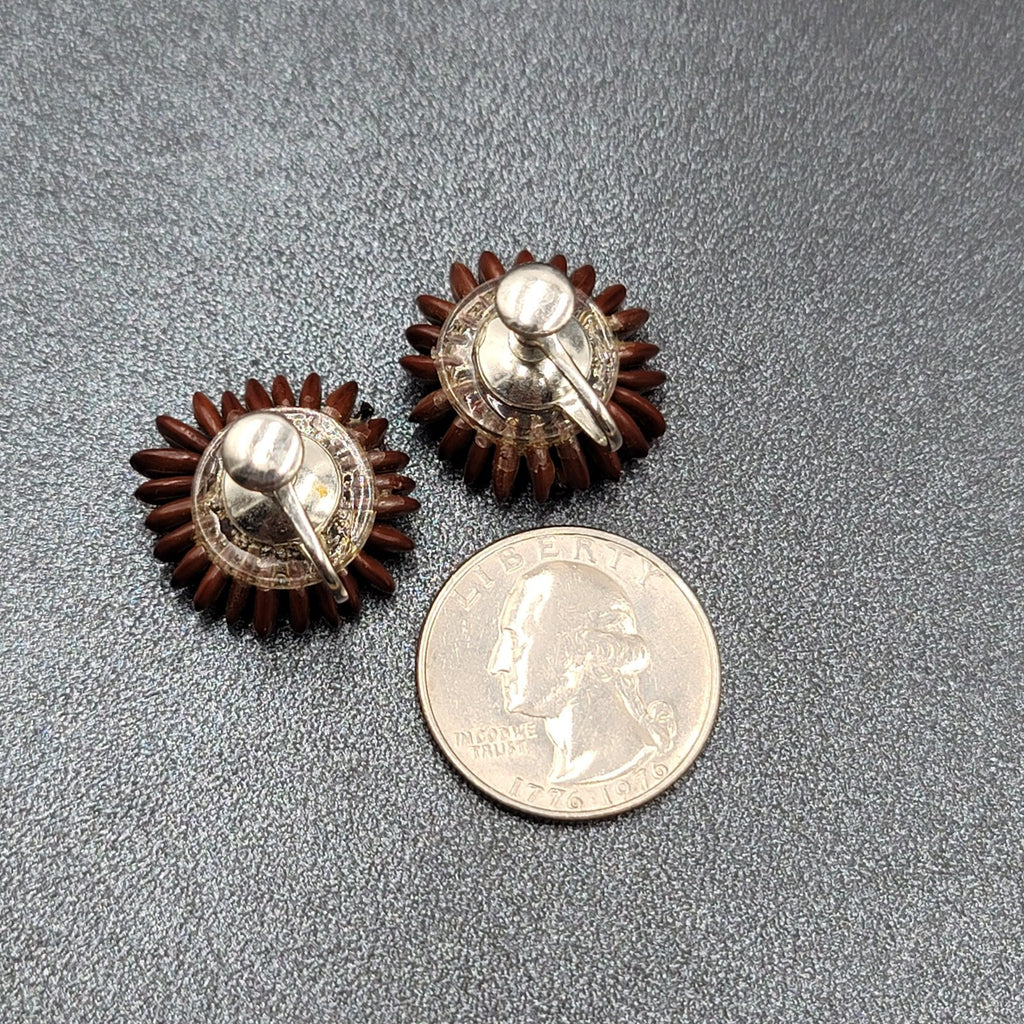 Vintage Clip on Earrings Apple Seed Flower Studs 7/8"