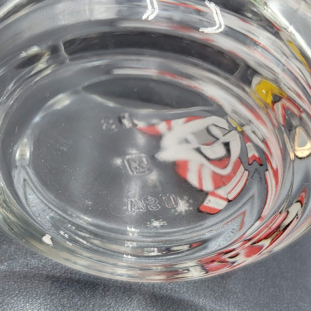 Looney Tunes Christmas Mug Glass Bugs Bunny Sylvester Tweety Warner Bros 1994