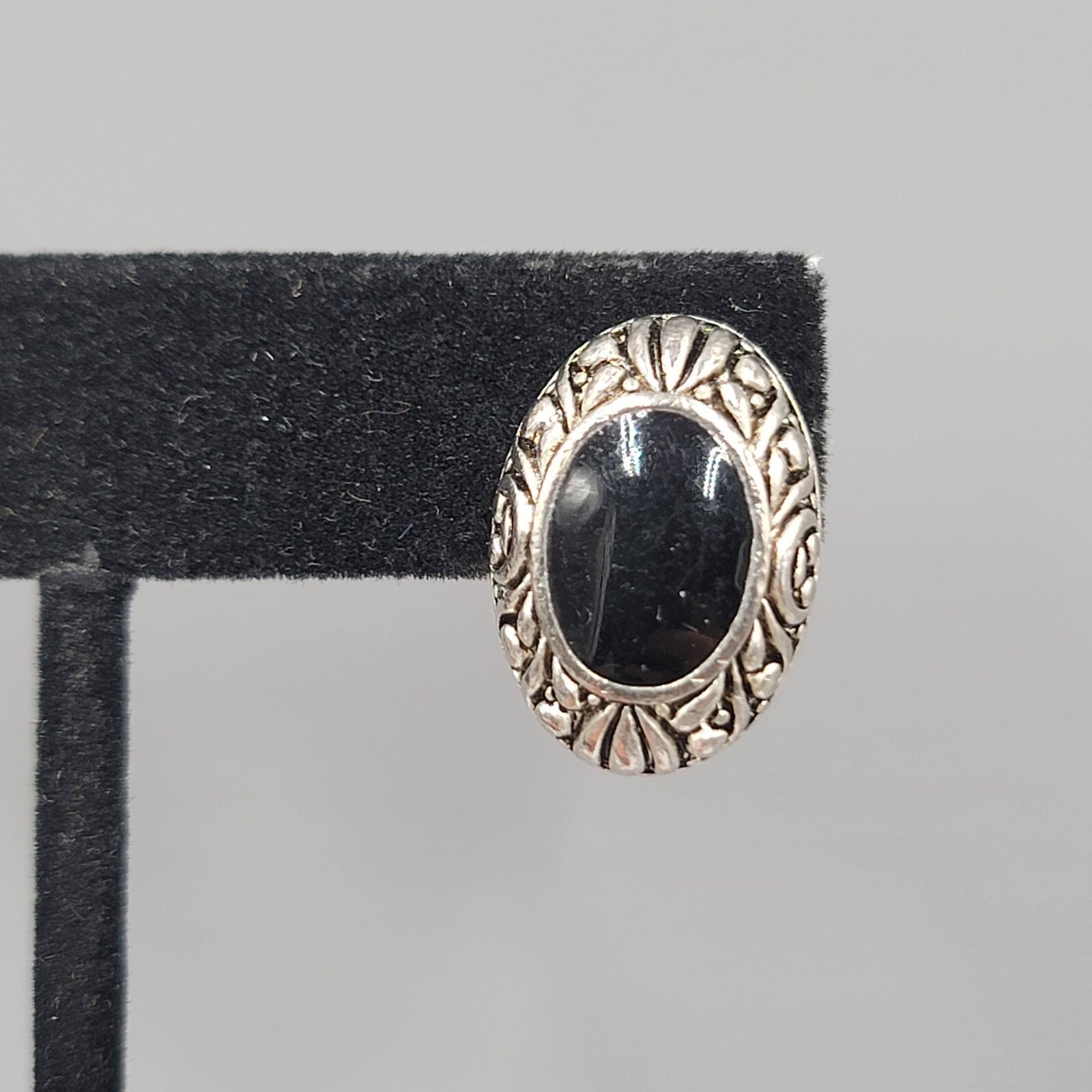 Pierced Earrings Silver tone Embossed Black Enamel Oval Drop 3/4"