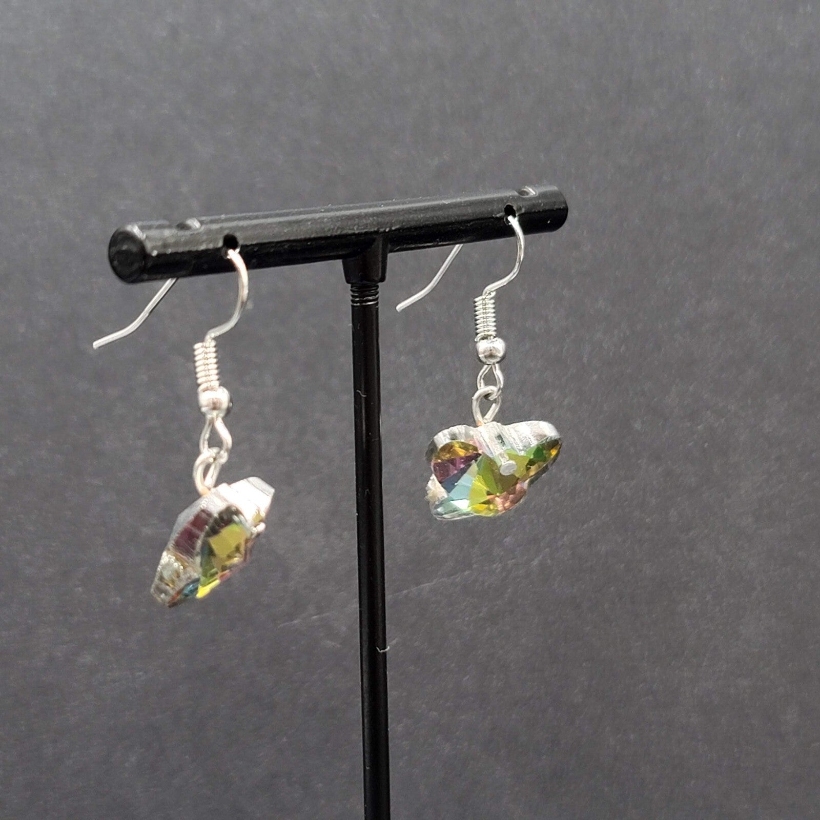 Pierced Earrings Silver tone Rainbow Heliotrope Butterfly Dangle Bead 1/2"