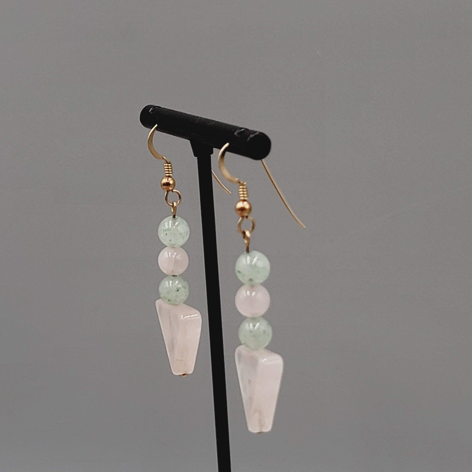 Pink Green Quartz Bead Pierced Earrings Gold tone Dangle 1.5"