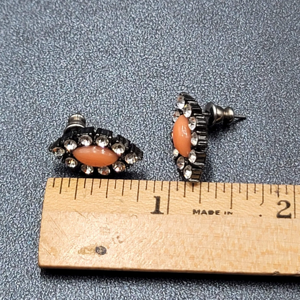Pierced Earrings Black Metal Rhinestone Diamond Shape Studs 3/4"