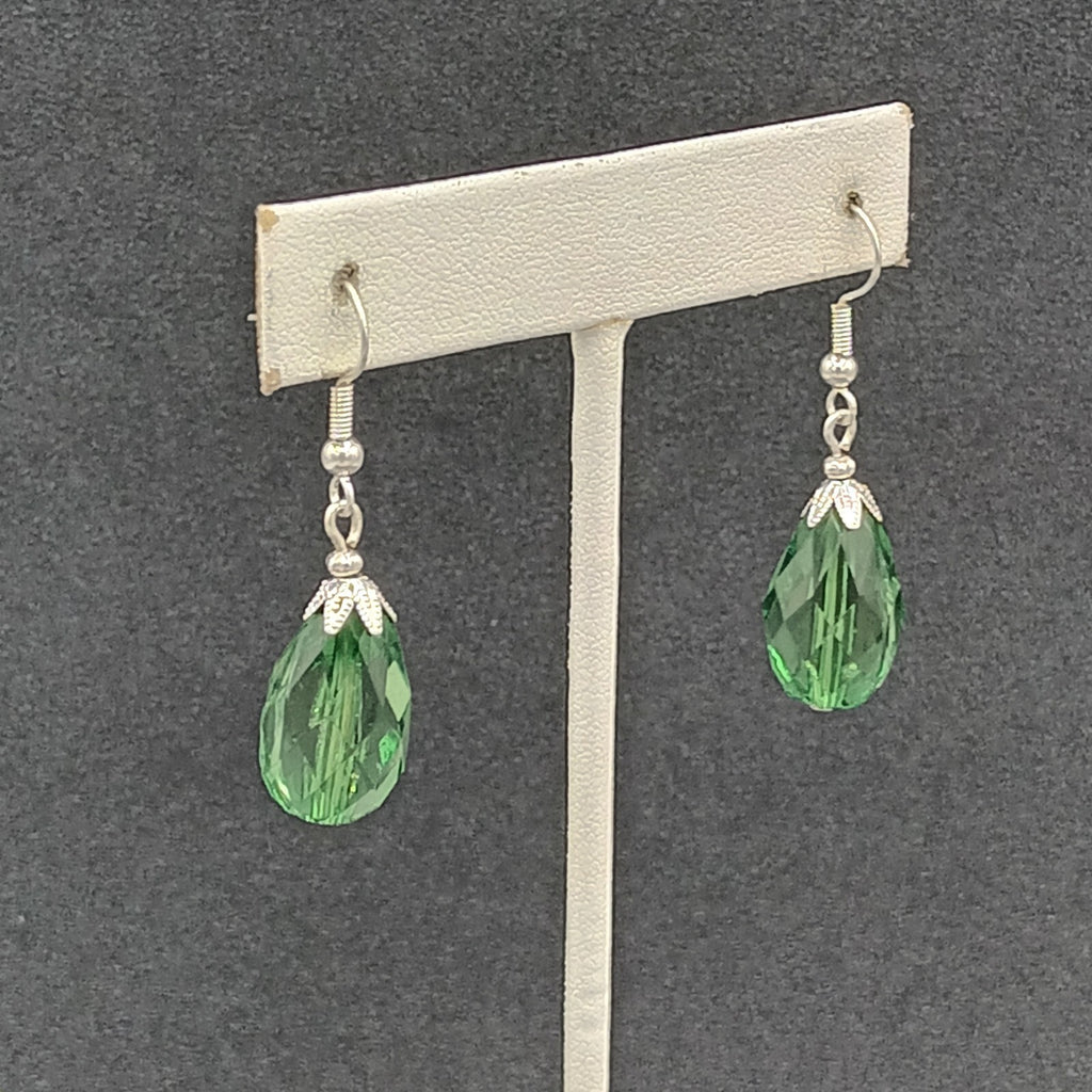 Pierced Earrings Silver tone Acrylic Green Faceted Teardrop Dangle 1"