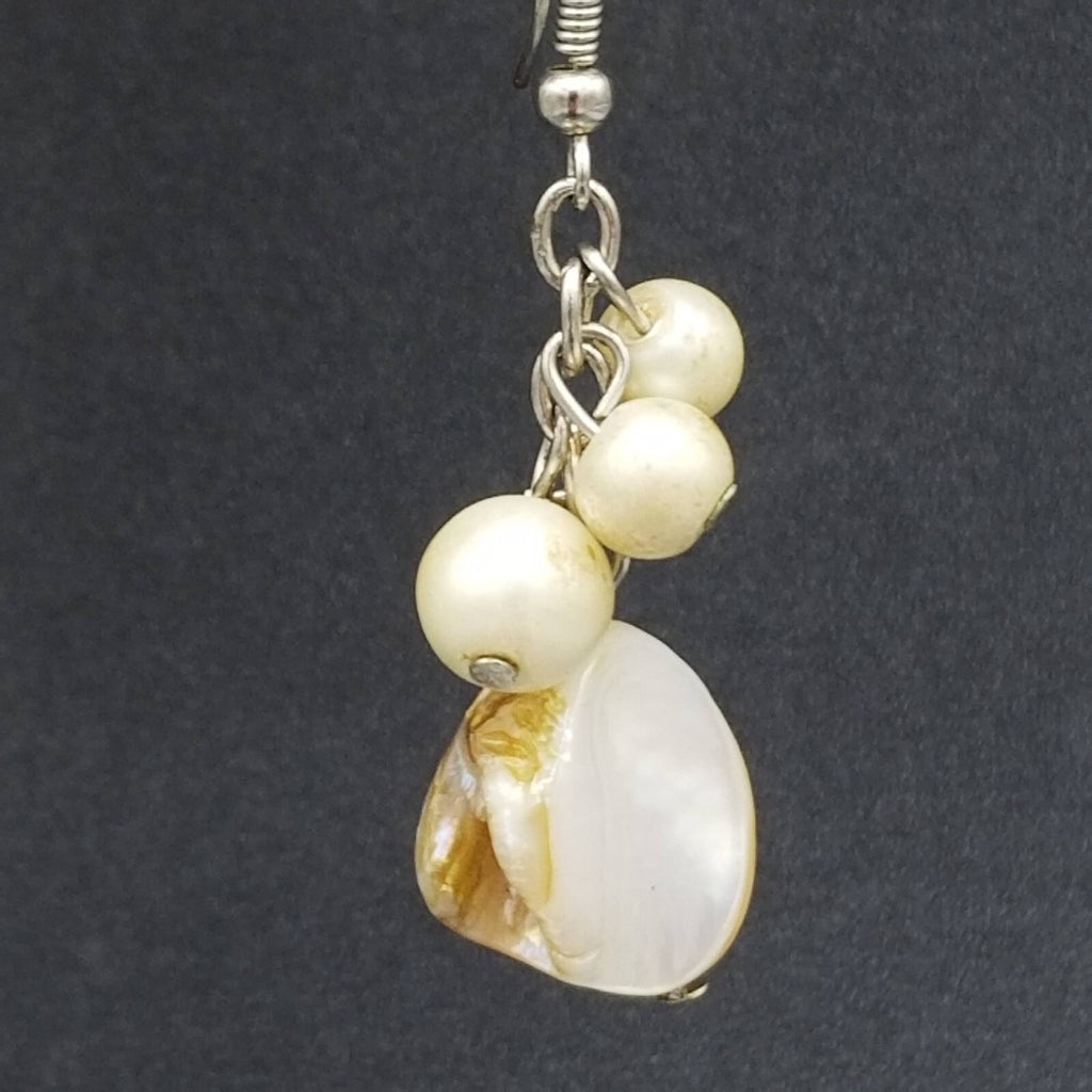 Pierced Earrings Silver tone White Shell Bead Dangle Beach Theme 1.5"