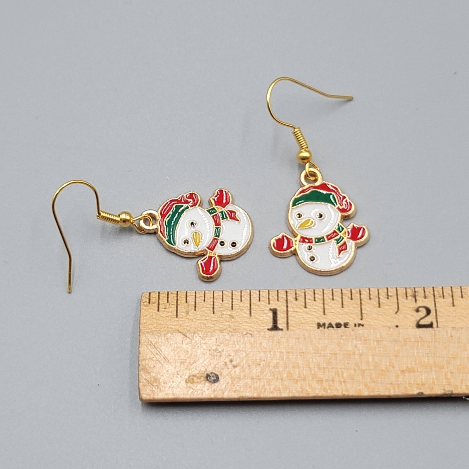 Snowman Pierced Earrings Christmas Holiday Enamel Dangle Gold tone 3/4" New