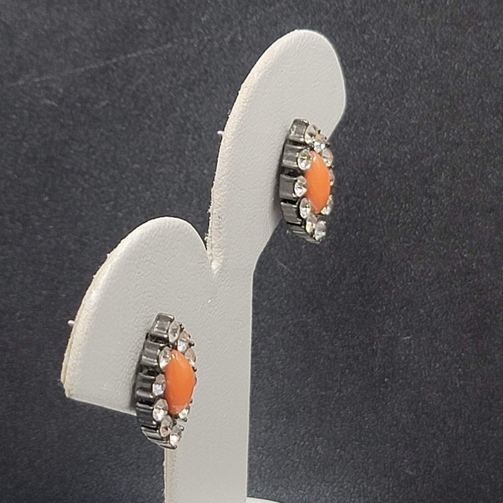 Pierced Earrings Black Metal Rhinestone Diamond Shape Studs 3/4"