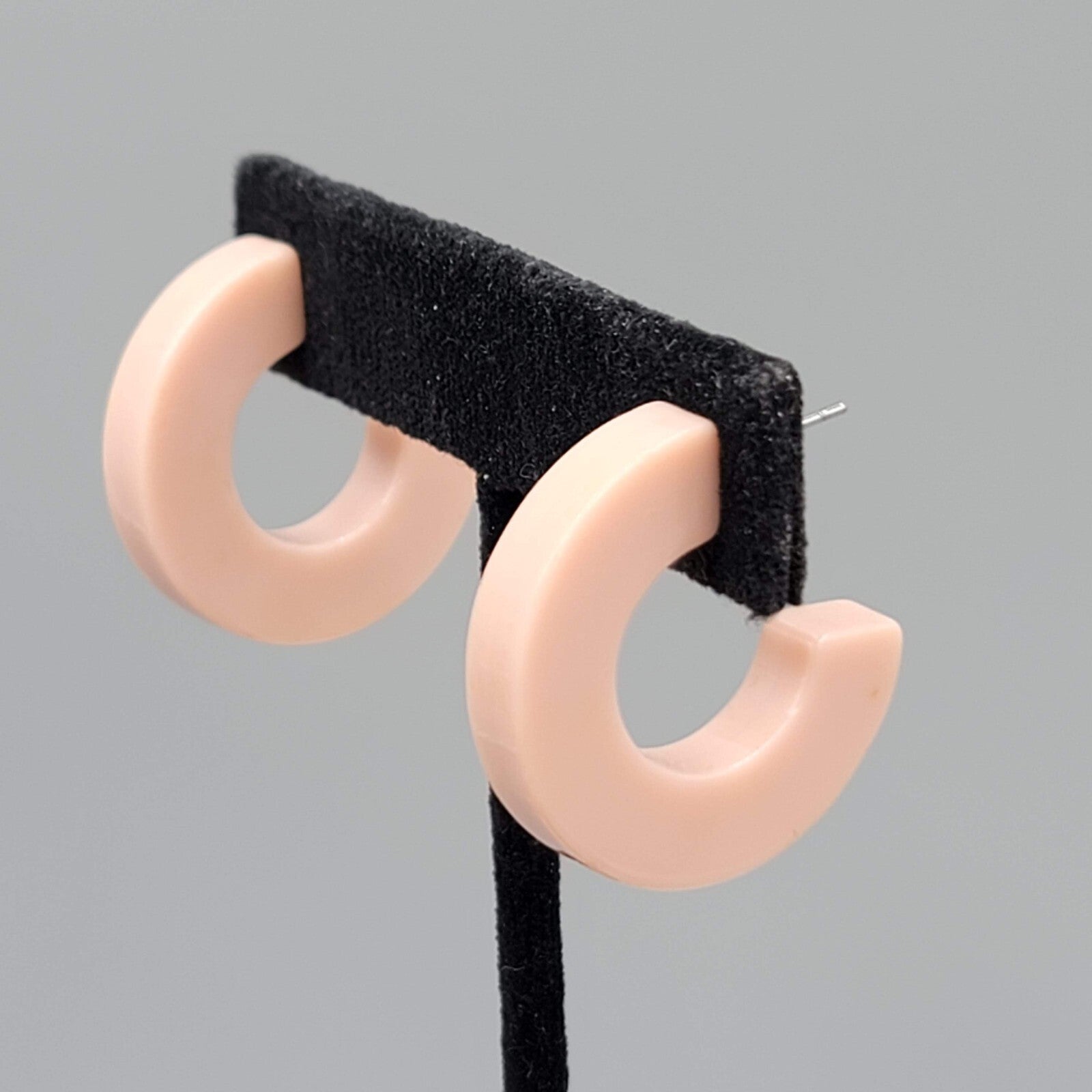 Vintage Mauve Pink Hoop Pierced Earrings Acrylic Drop Hoops 1"