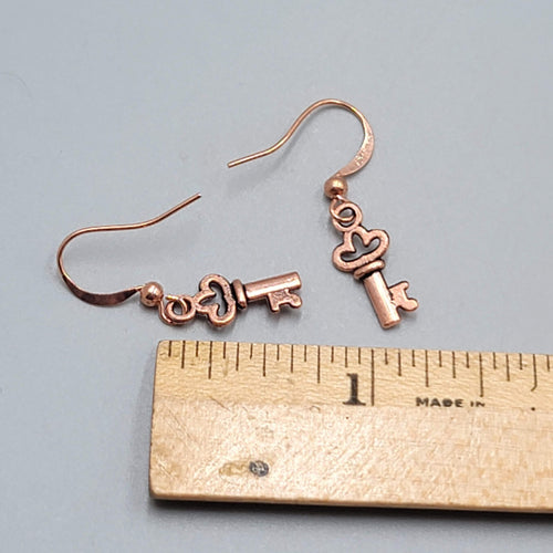 Copper tone Skeleton Key Pierced Earrings Dangle 5/8"