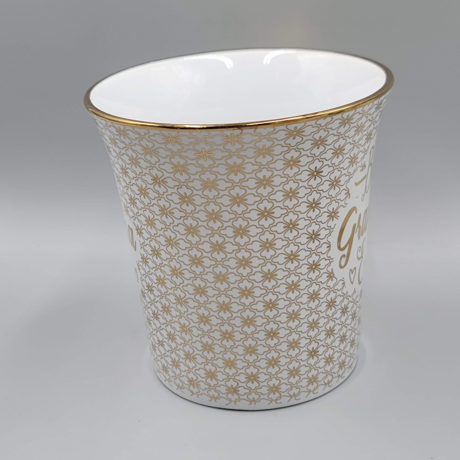 Best Grandma Ever Coffee Mug White and Gold 10 Strawberry street Large Size