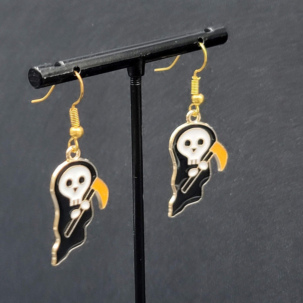 Halloween Grim Reaper Pierced Earrings Gold tone Enamel Dangle 1 1/8"