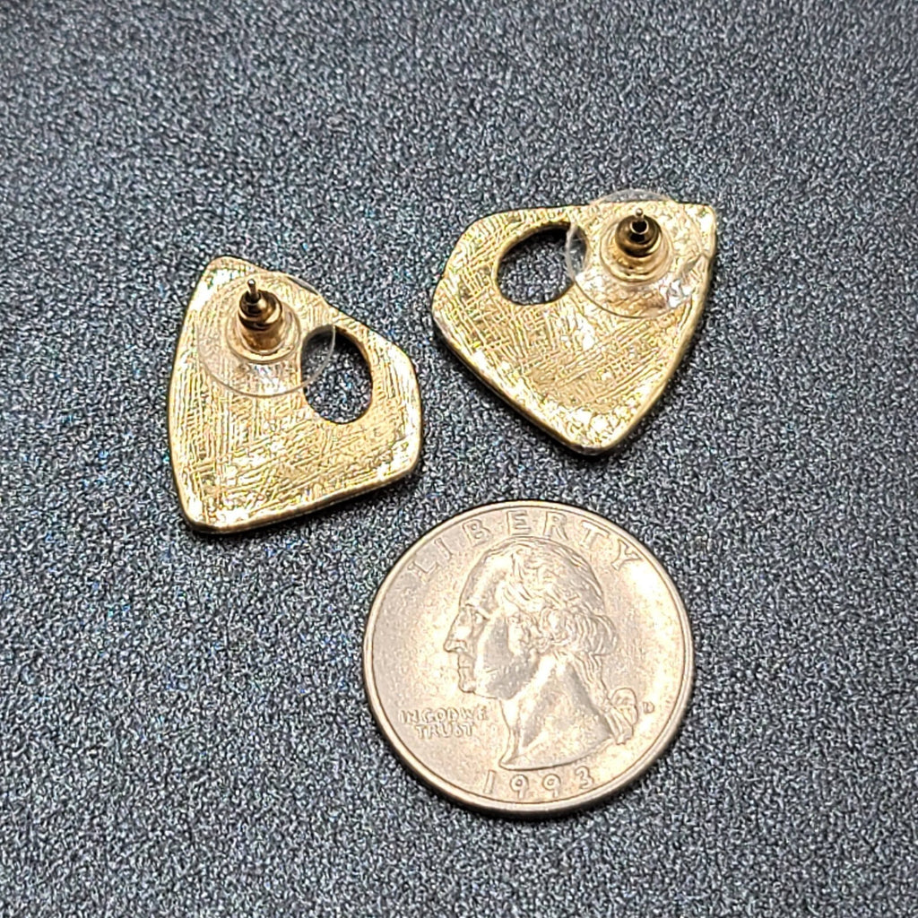 Vintage Pierced Earrings Peach Pink Enamel Gold tone Drop 3/4"