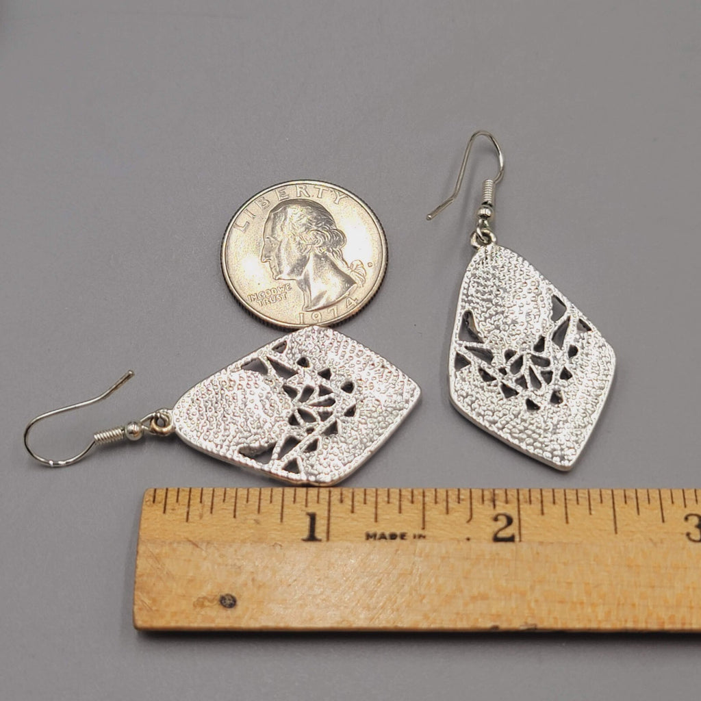 Pierced Earrings Silver tone Dangle Black Enamel Filigree 1.5"