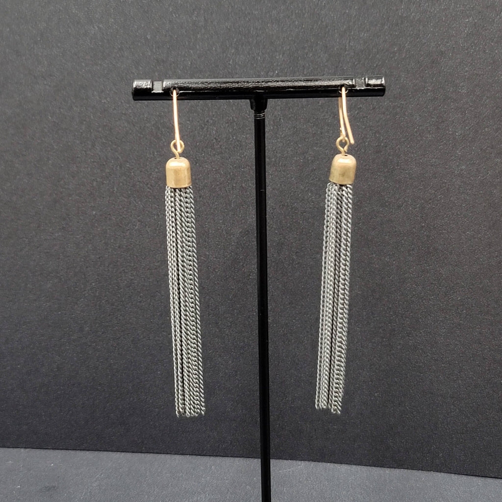 Pierced Earrings Gold tone Gray Multi Dangle Chains 2.75"