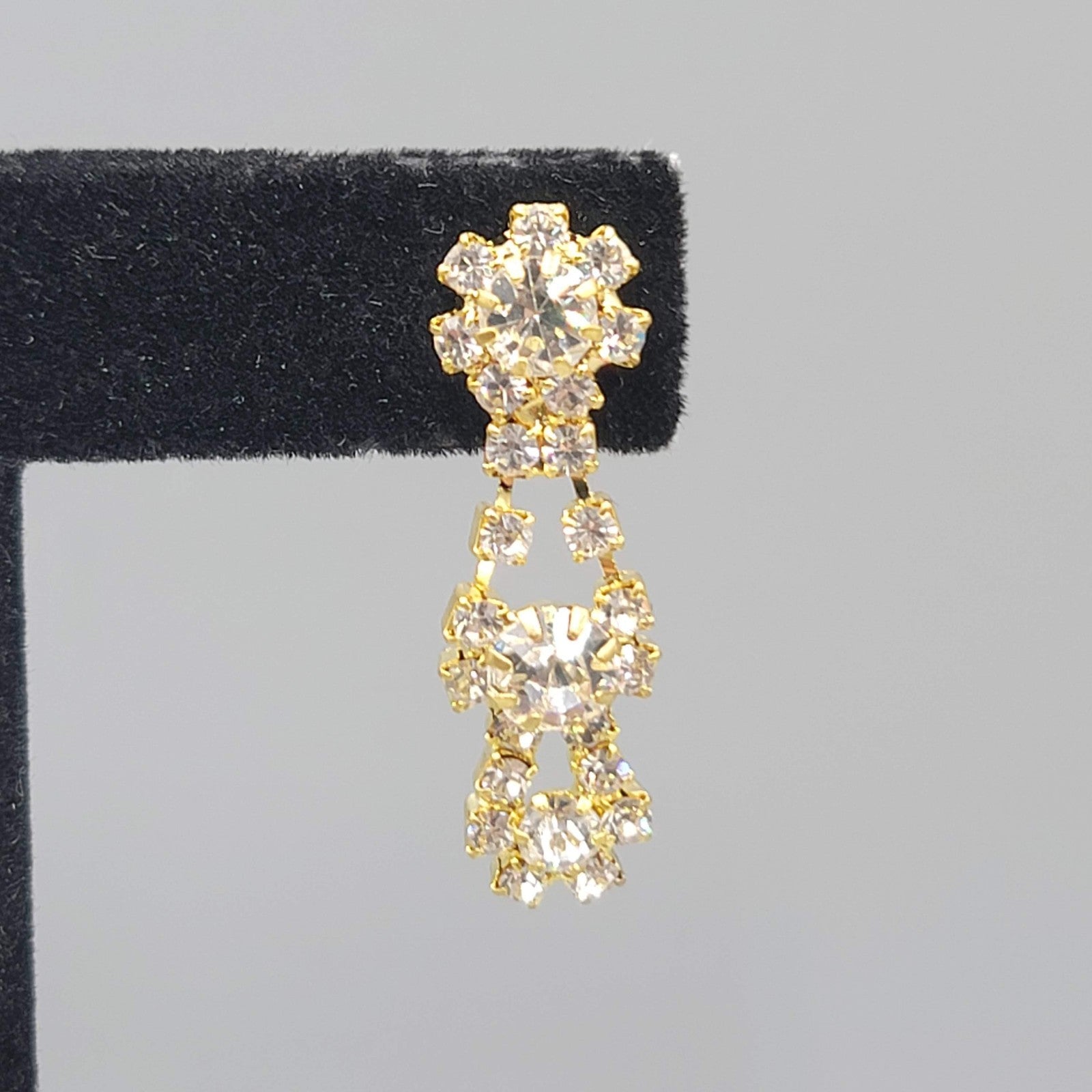 Rhinestone Pierced Earrings Gold tone Dangle Retro  1 3/8 in