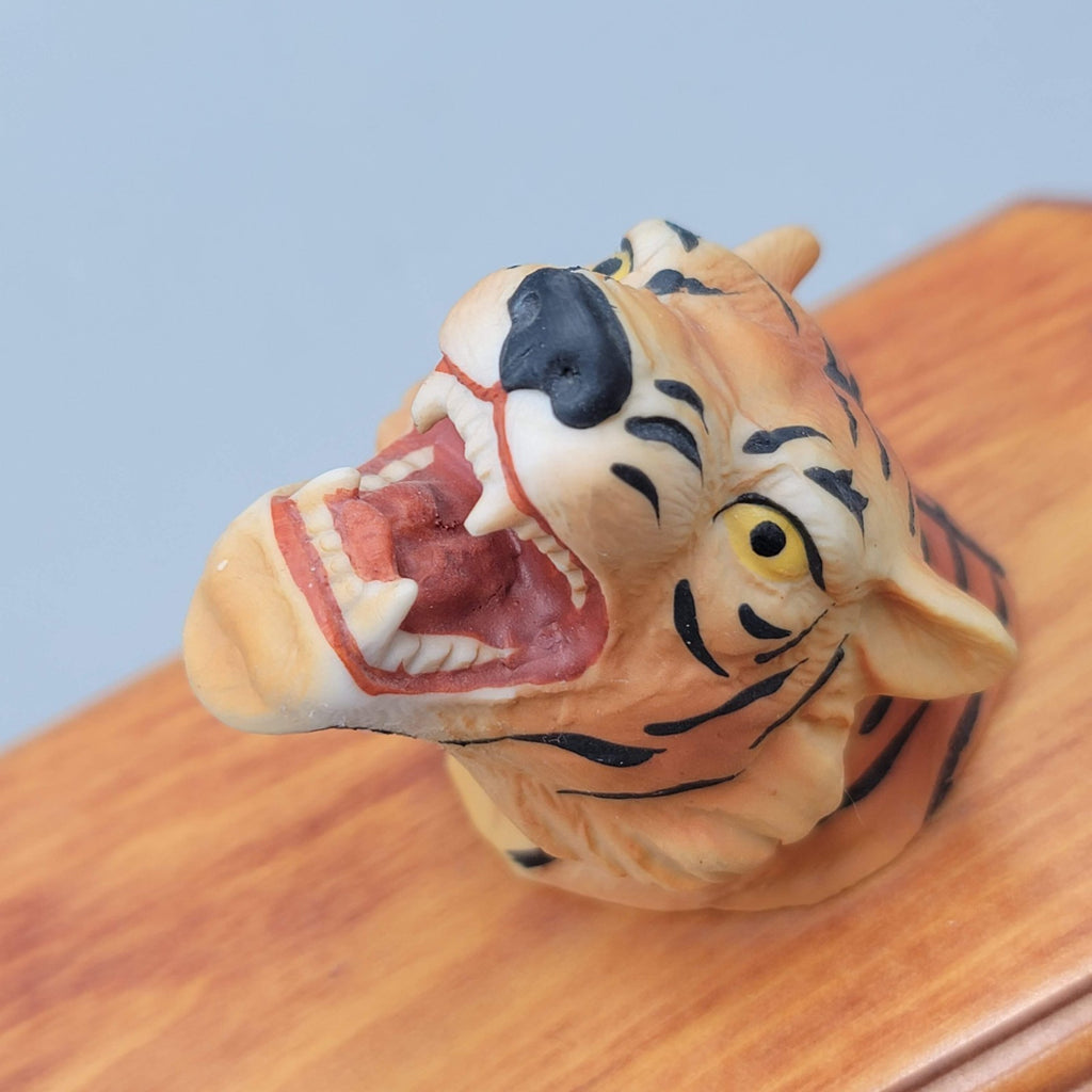 Vintage Ceramic TIGER Head Wood Wall Plaque 6 in Miniature