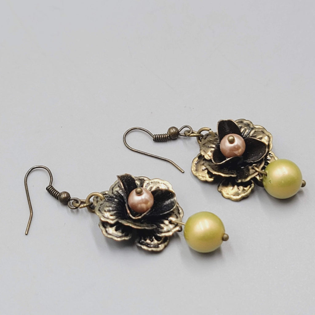 Flower Dangle Pierced Earrings Bronze tone Green Pink Bead 1.25"