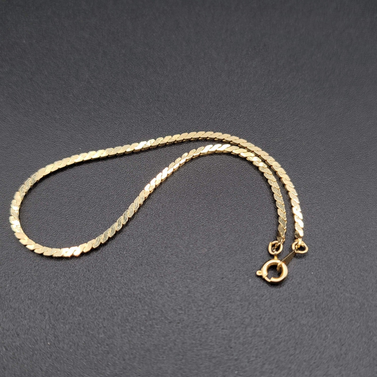 Vintage Anklet Serpentine Chain Ankle Bracelet Gold tone 9"