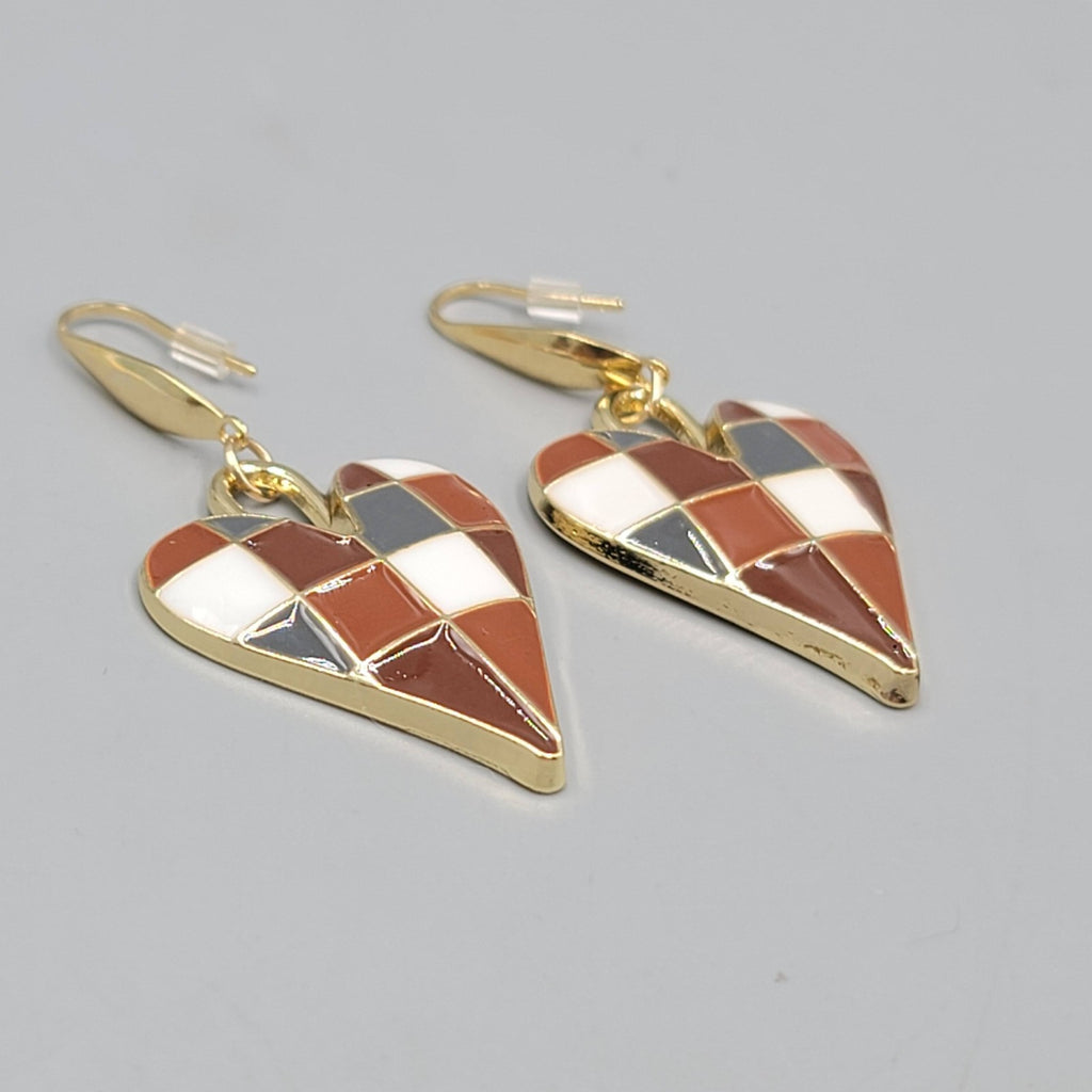 Brown Enamel Checkered Heart Pierced Earrings Gold tone Dangle Large 1.5"
