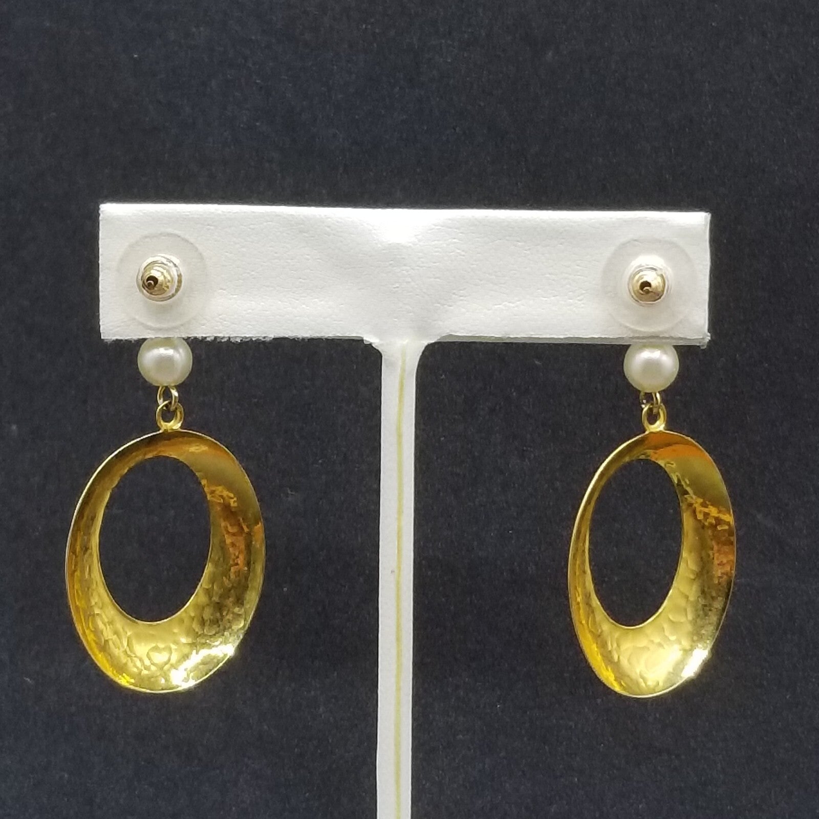 Pierced Earrings Gold tone Faux Pearl Hammered Oval Dangle 1 7/8"