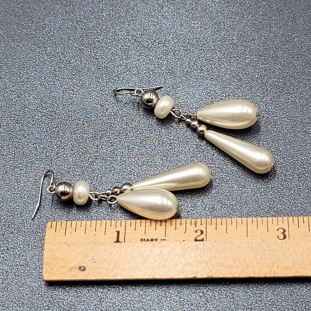 Pierced Earrings Silver tone White Teardrop Bead Dangle 2"