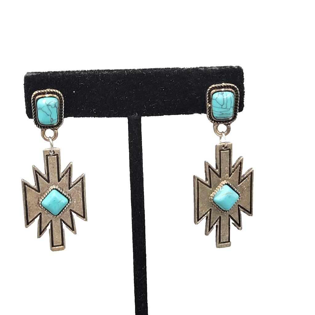Southwest Design Pierced Earrings Silver tone Dangle  2"