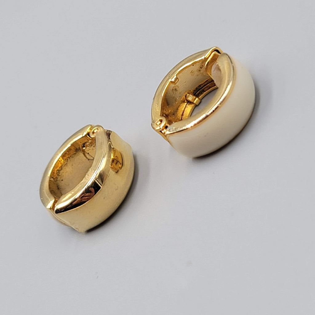 Vintage Reversible Clip on Earrings White Enamel Gold Plated 5/8"