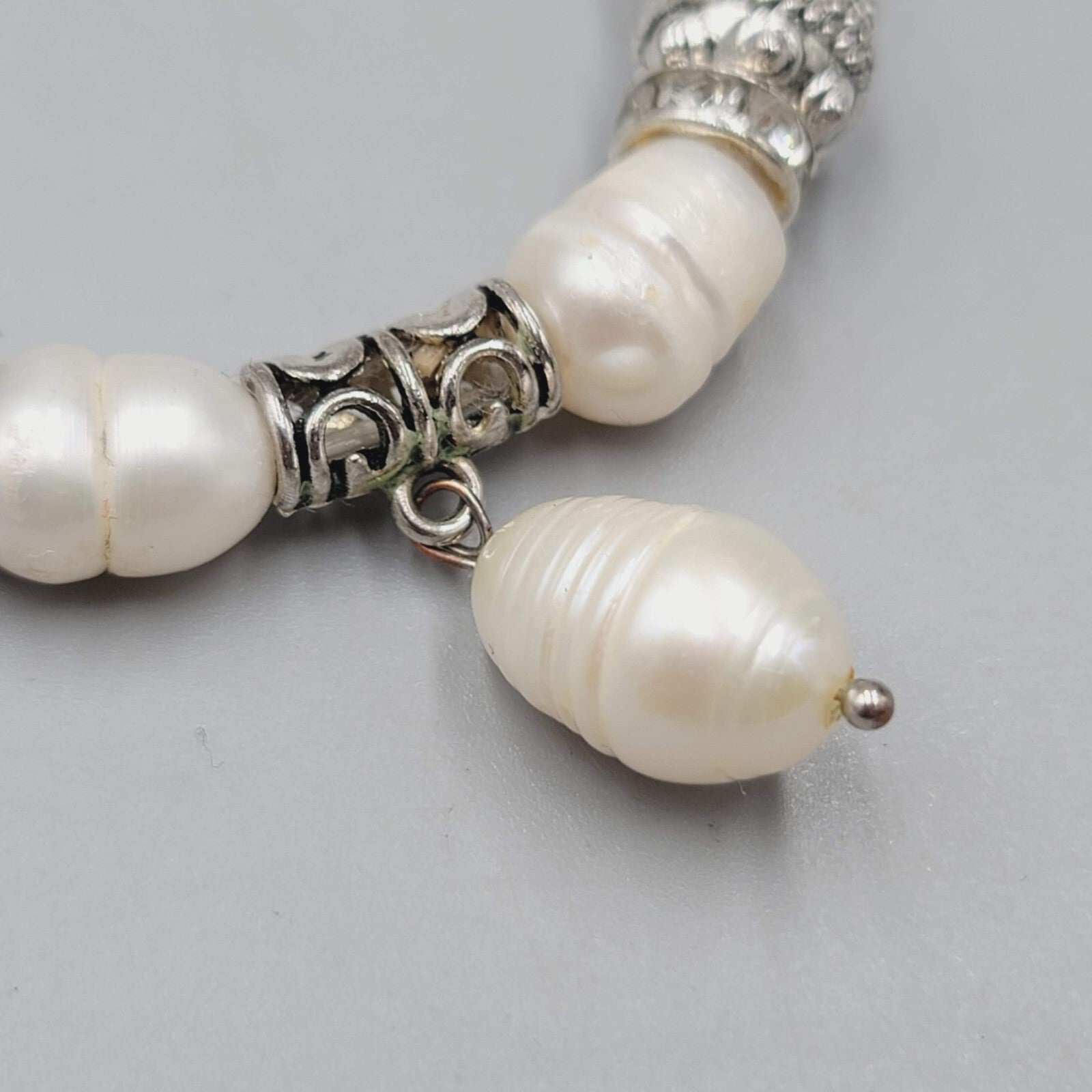 Pearl Bracelet Silver tone Crystal Rhinestone Elastic 6.5"