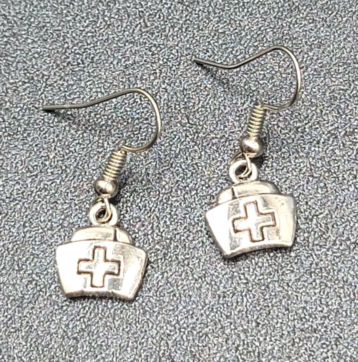 Nurse Cap Pierced Earrings Silver tone Retro Medical Dangle 1/2"
