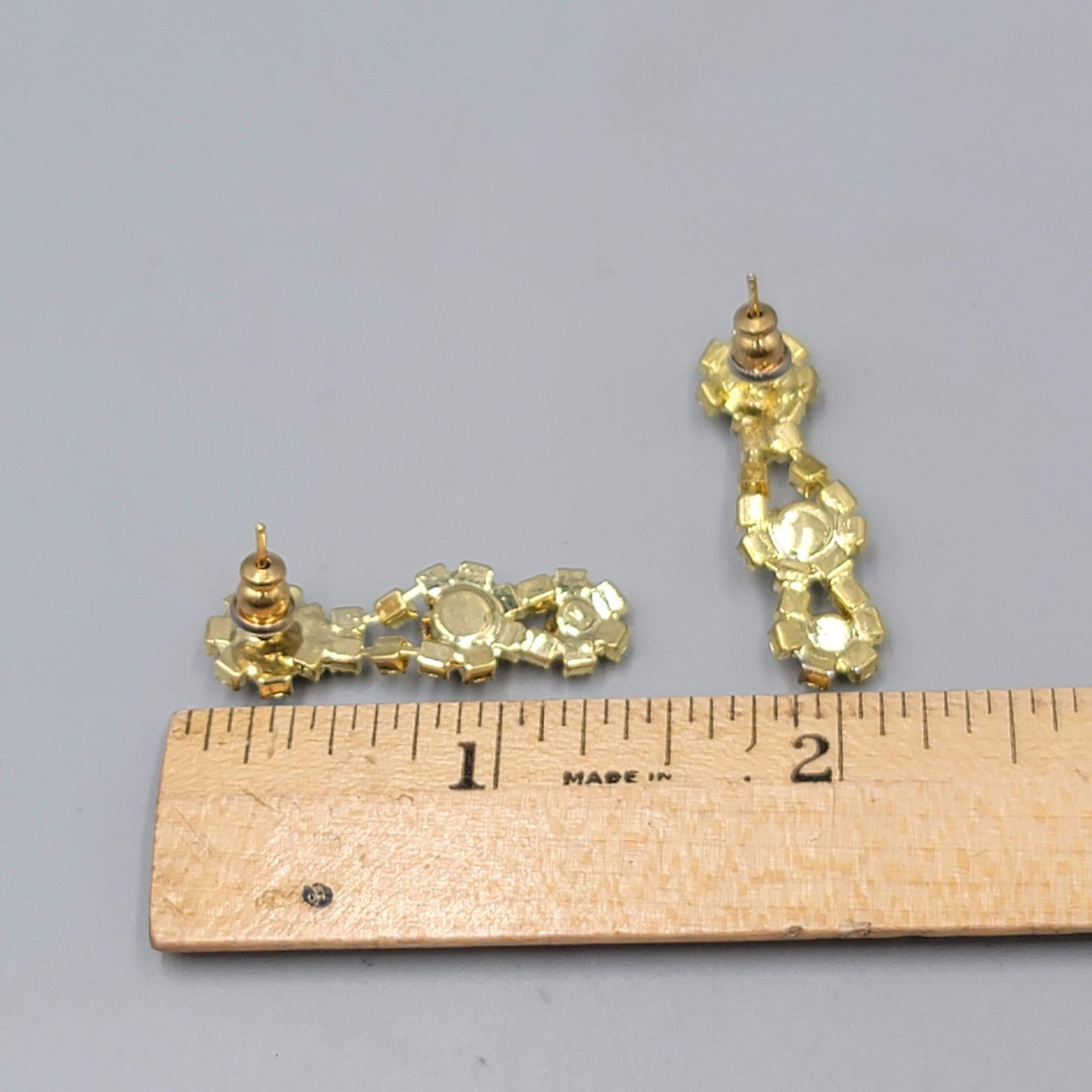 Rhinestone Pierced Earrings Gold tone Dangle Retro  1 3/8 in