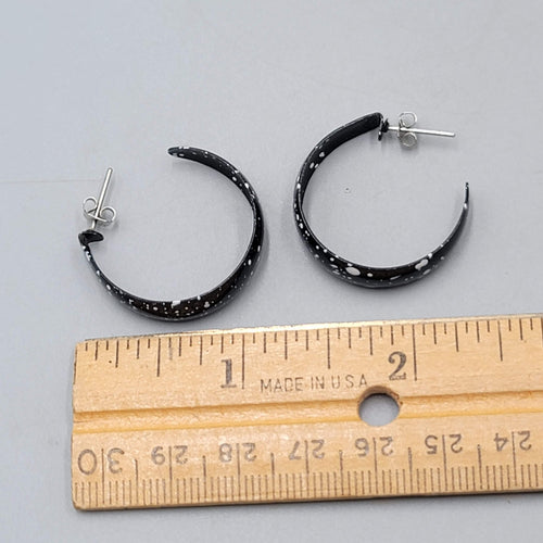 Black White Speckle Enamel Hoops Pierced Earrings 1 1/8 in