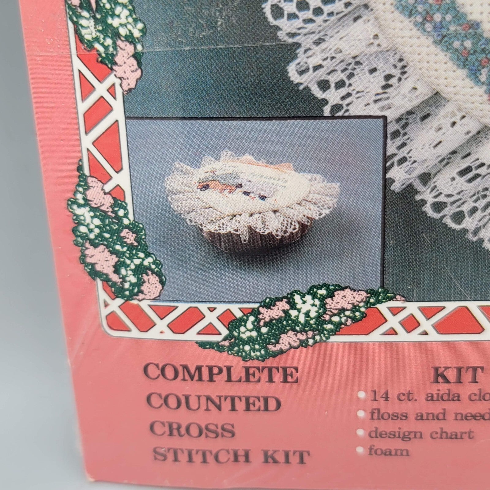 Vintage Keepsake Covered Heart Box Counted Cross Stitch Kit NOS 1501