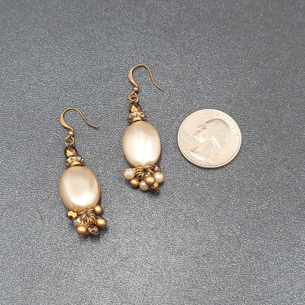 Pierced Earrings Copper tone Faux Pearl Beaded Dangle 1.5"