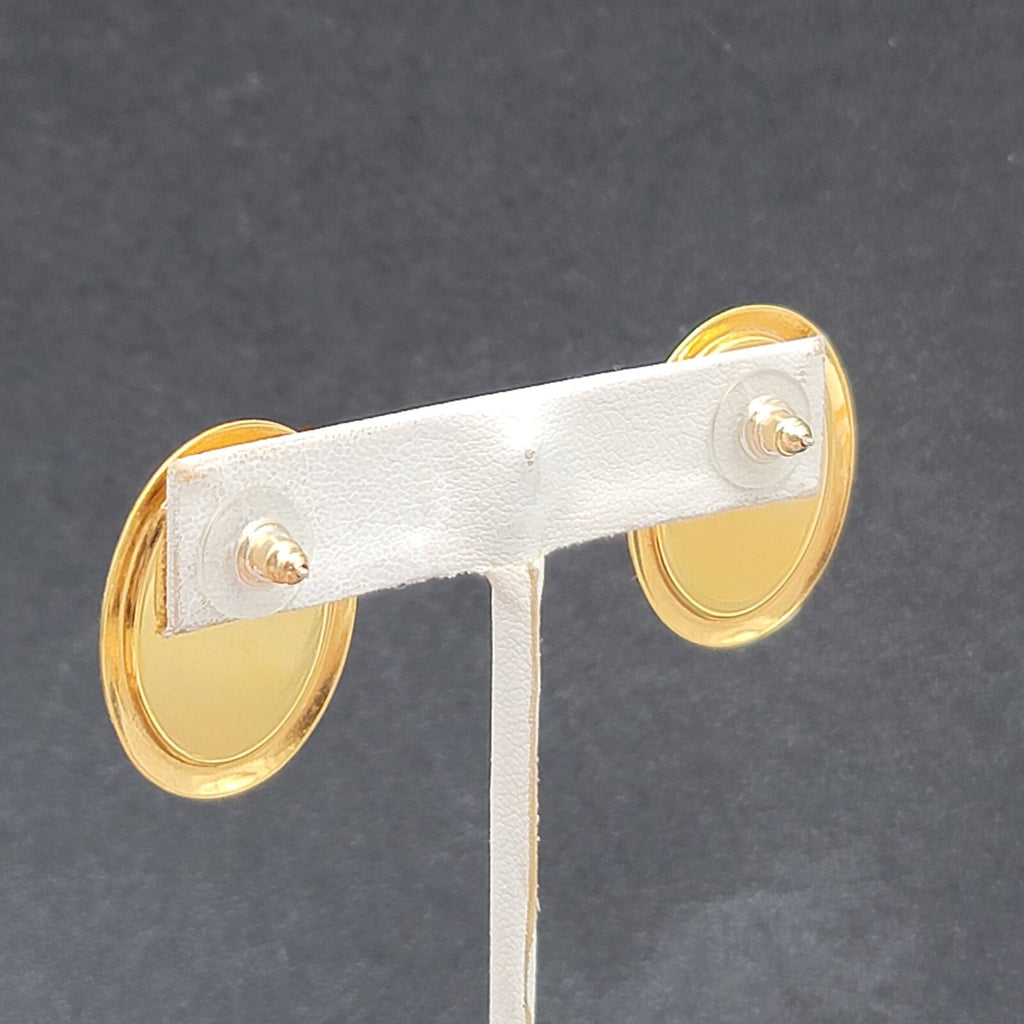 Vintage Pierced Earrings Gold tone Oval Off White Enamel Flat Lightweight 1.25"